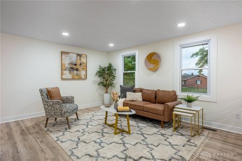 Tiny photo for 7859 Kingsgate Way, West Chester, OH 45069 (MLS # 946194)
