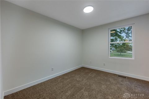 Tiny photo for 7859 Kingsgate Way, West Chester, OH 45069 (MLS # 946194)