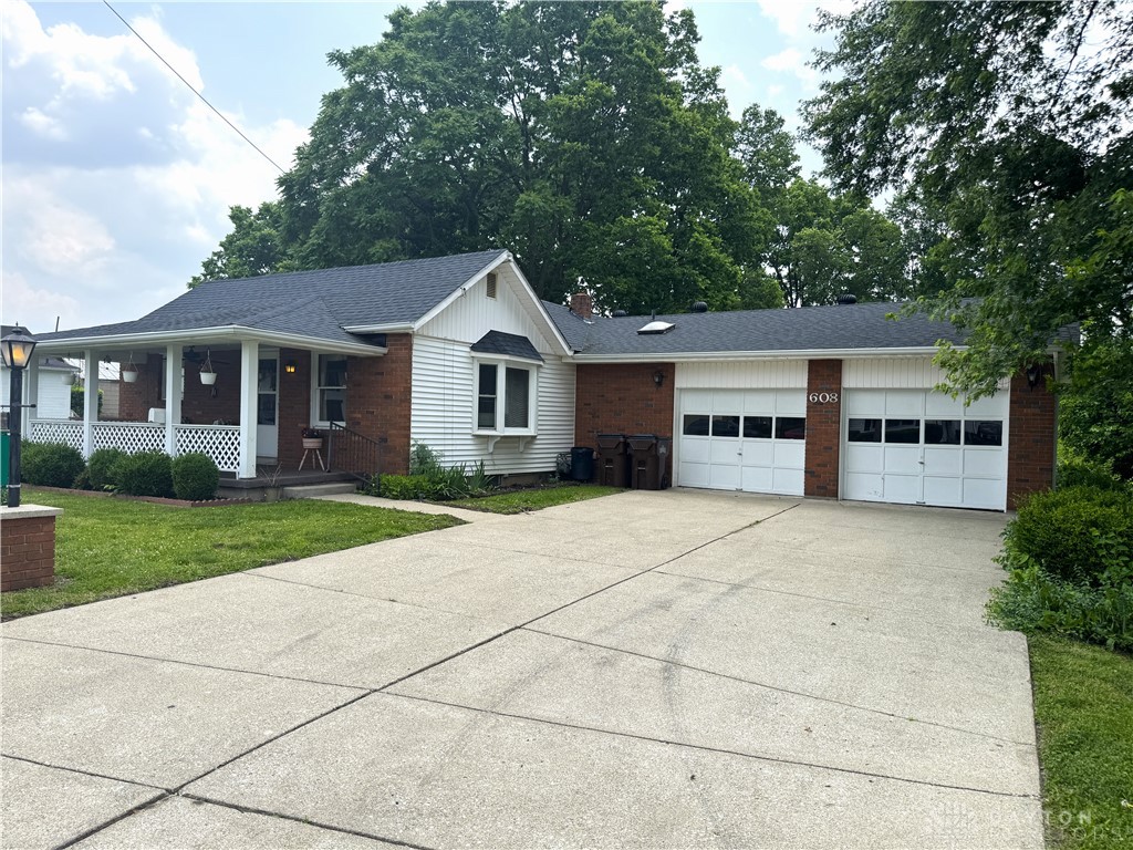 608 Park Avenue, Franklin, Ohio image 1