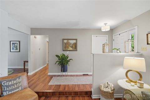 Tiny photo for 631 Augusta Drive, Fairborn, OH 45324 (MLS # 945400)