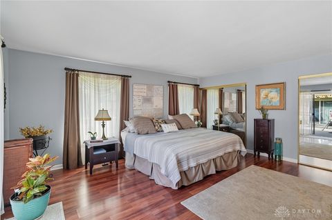 Tiny photo for 631 Augusta Drive, Fairborn, OH 45324 (MLS # 945400)