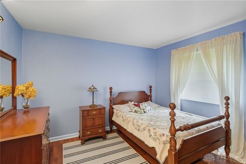 Tiny photo for 631 Augusta Drive, Fairborn, OH 45324 (MLS # 945400)