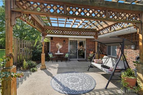 Tiny photo for 631 Augusta Drive, Fairborn, OH 45324 (MLS # 945400)