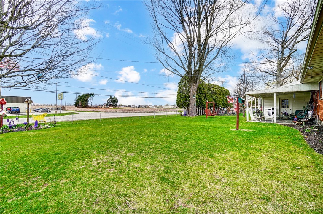 1702 Thomas Drive, Springfield, Ohio image 34