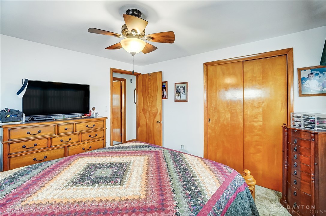1702 Thomas Drive, Springfield, Ohio image 17