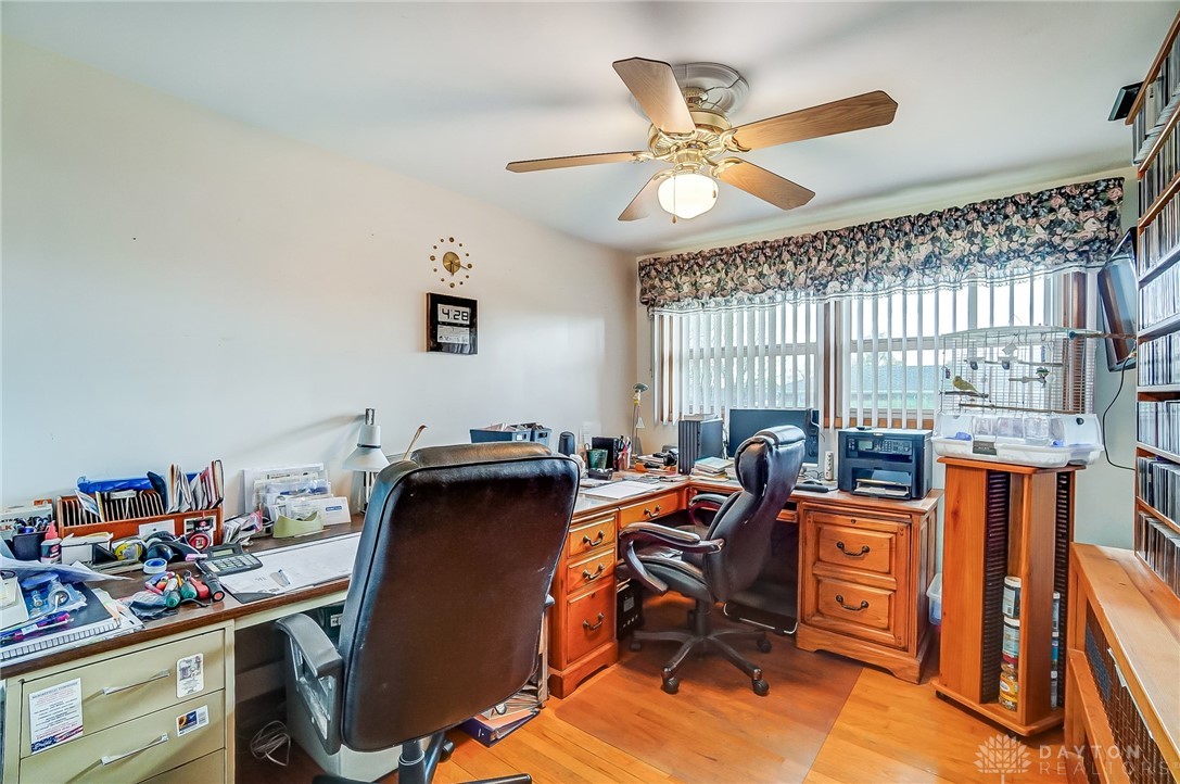 1702 Thomas Drive, Springfield, Ohio image 21