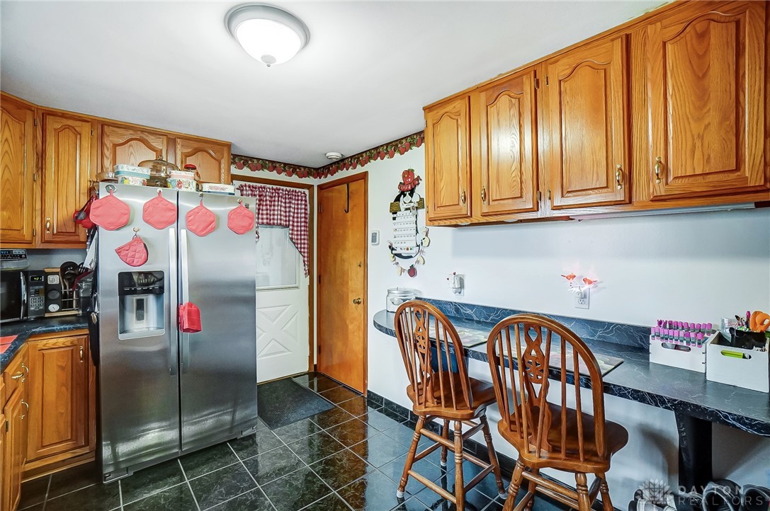 1702 Thomas Drive, Springfield, Ohio image 13
