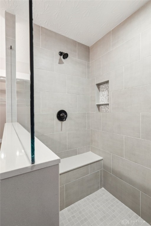 5017 Waterford Lane, Middletown, Ohio image 36