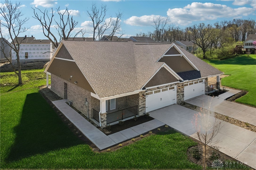 5017 Waterford Lane, Middletown, Ohio image 2