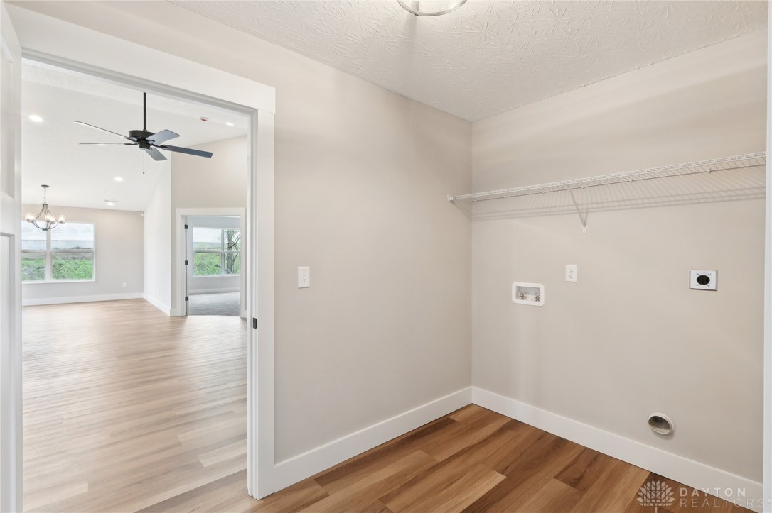 5017 Waterford Lane, Middletown, Ohio image 40