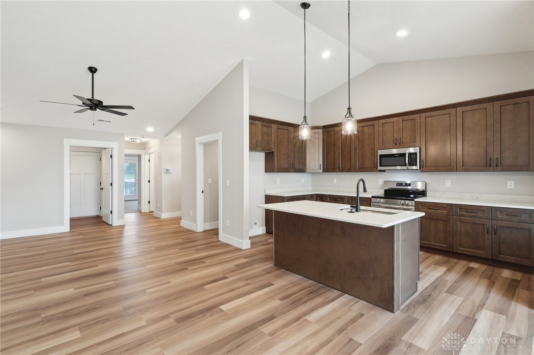 5017 Waterford Lane, Middletown, Ohio image 15