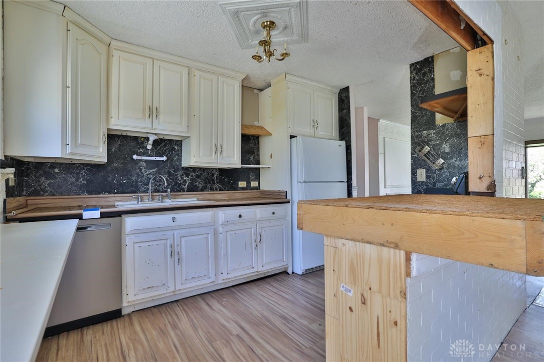 11328 Templeton Drive, Colerain Township, Ohio image 11