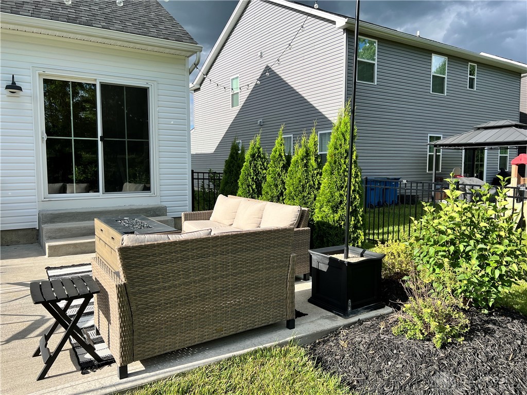 9265 Lakeside Street, Tipp City, Ohio image 40