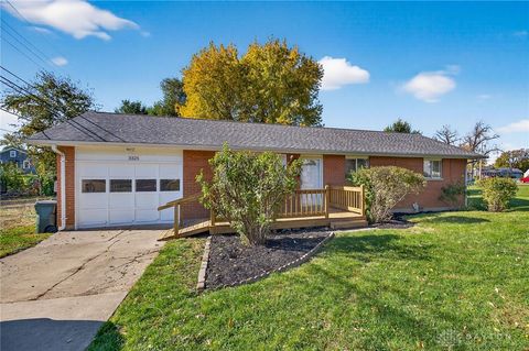 Photo of 3325 Rolfe Avenue, Dayton, OH 45414 (MLS # 947054)