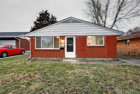 Photo of 2211 Martin Avenue, Dayton, OH 45414 (MLS # 952342)