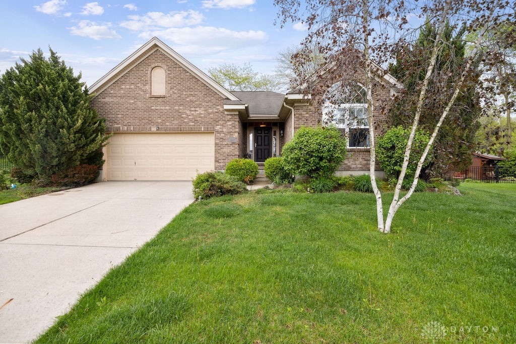 2420 Copley Avenue, Fairborn, Ohio image 2