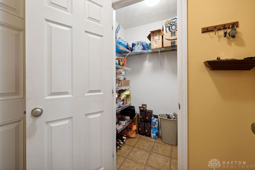 2420 Copley Avenue, Fairborn, Ohio image 14