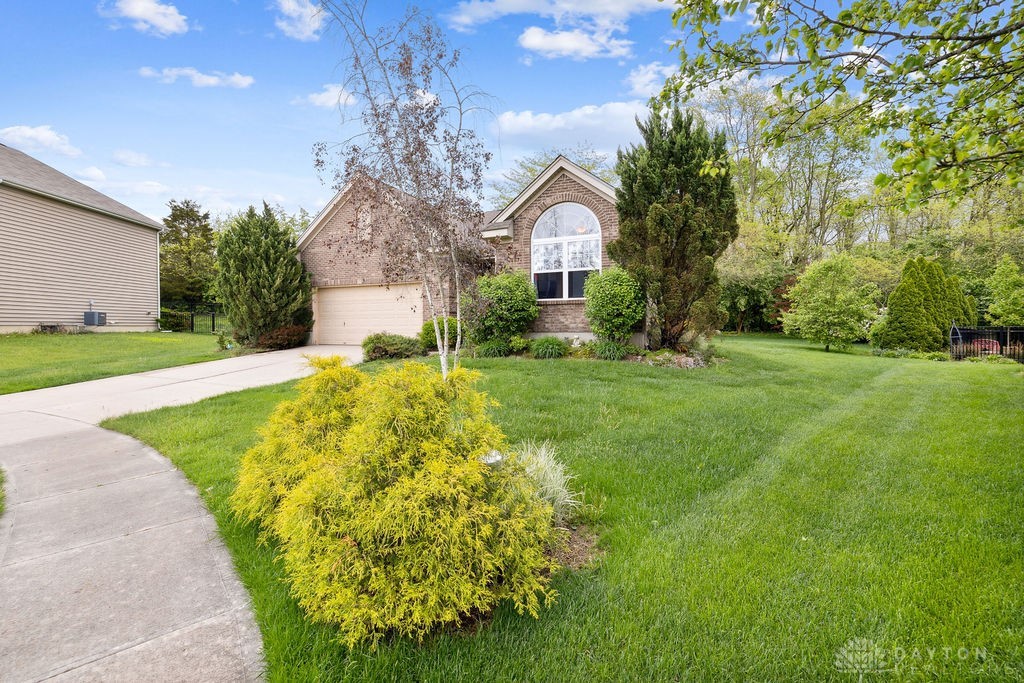 2420 Copley Avenue, Fairborn, Ohio image 5