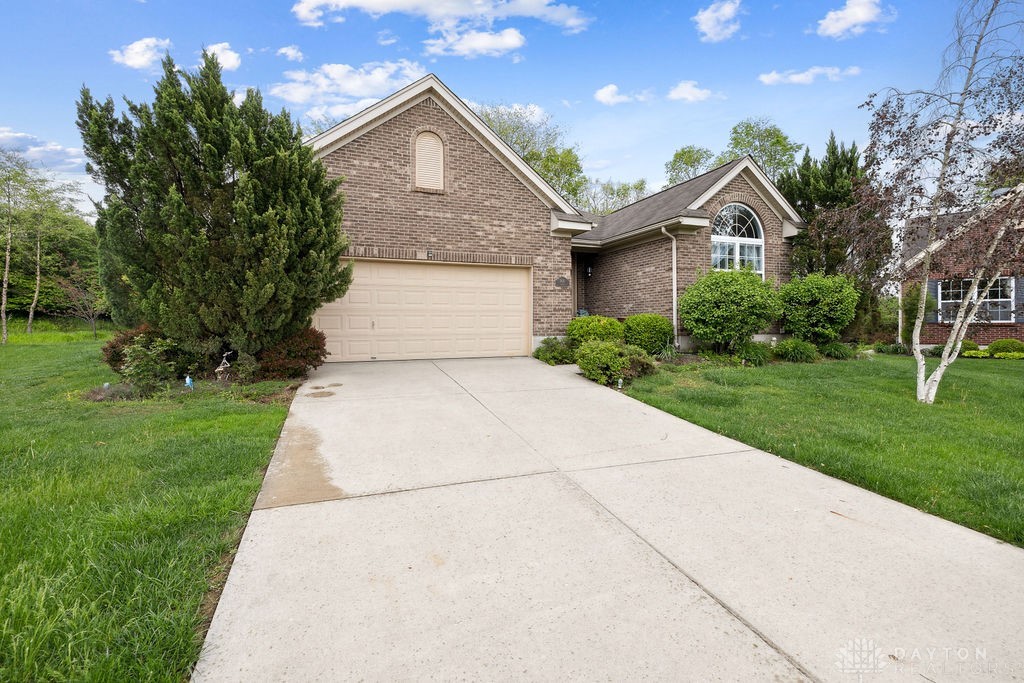 2420 Copley Avenue, Fairborn, Ohio image 3