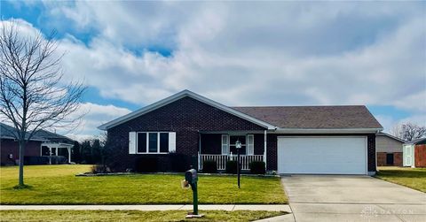 Photo of 939 Calmer Ernst Boulevard, Brookville, OH 45309 (MLS # 951642)