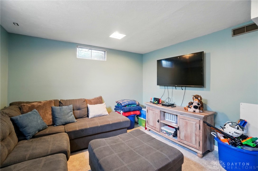 6543 Niderdale Way, Middletown, Ohio image 21