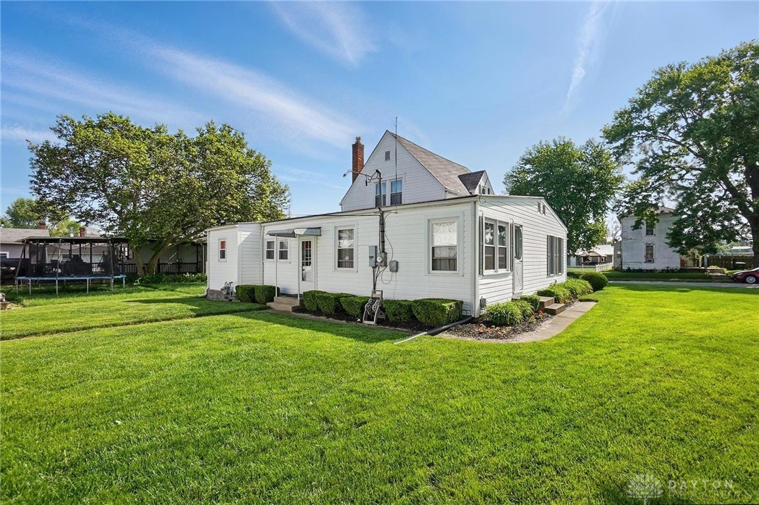 229 College Street, Covington, Ohio image 32