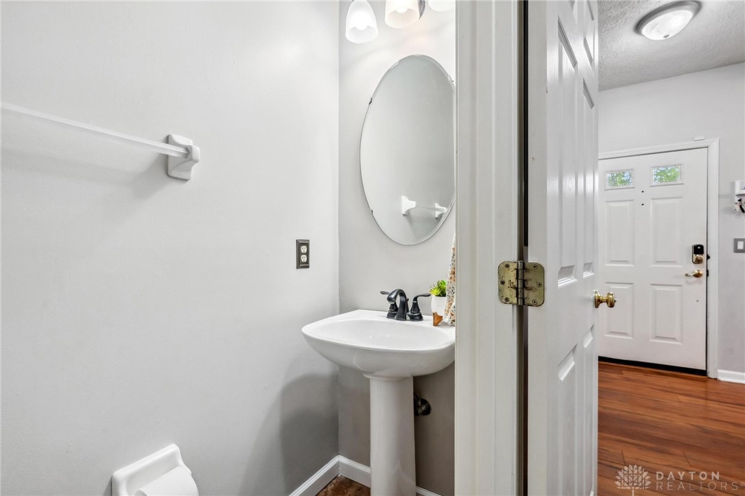 13 Christman Drive, Springboro, Ohio image 18