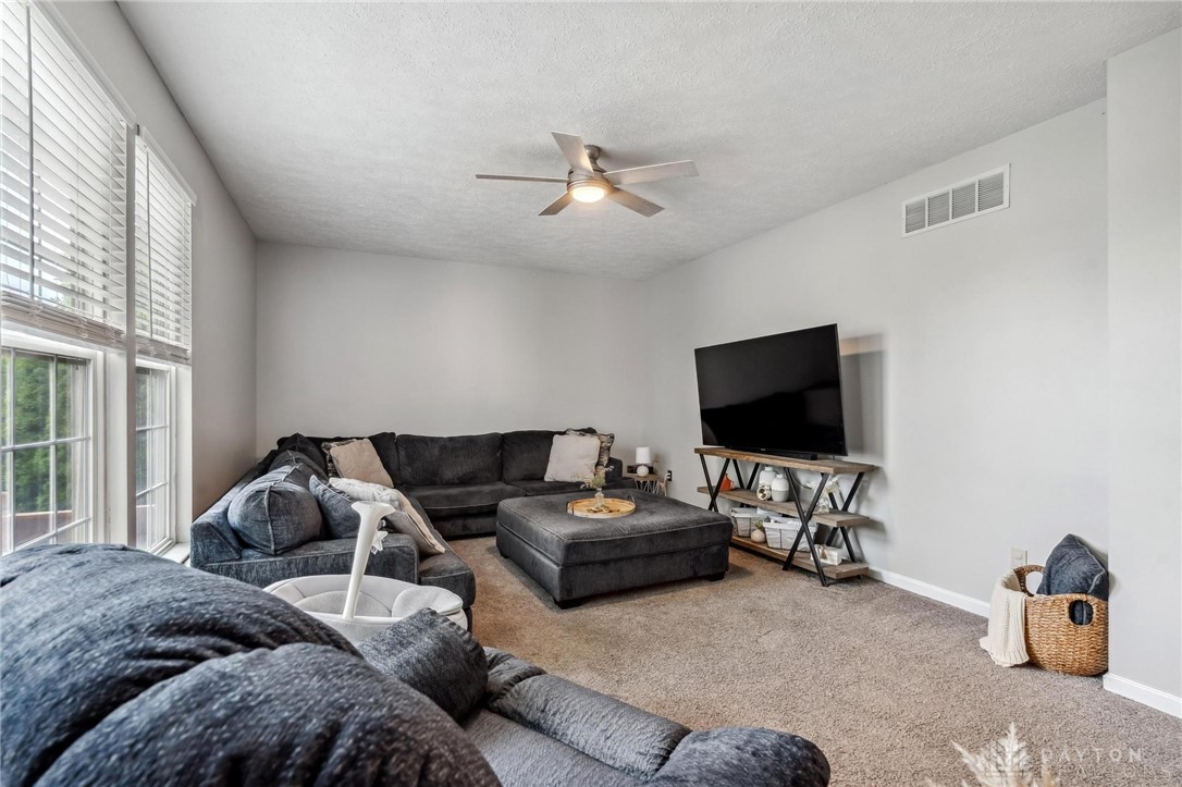 13 Christman Drive, Springboro, Ohio image 16