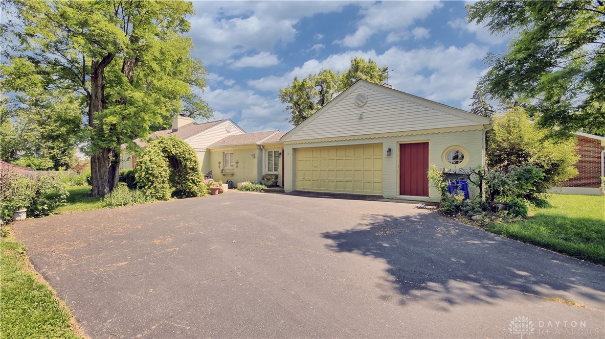 1612 Neff Road, Dayton, Ohio image 1