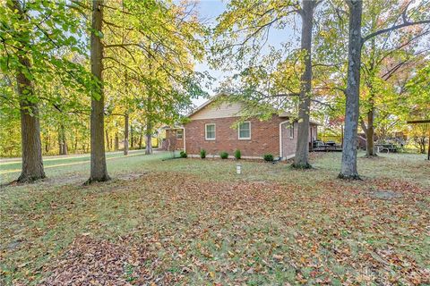 Tiny photo for 14666 Circle Drive, Sidney, OH 45365 (MLS # 946535)