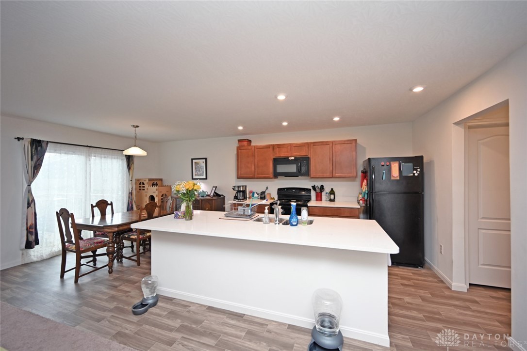 1482 Catford Court, Fairborn, Ohio image 10