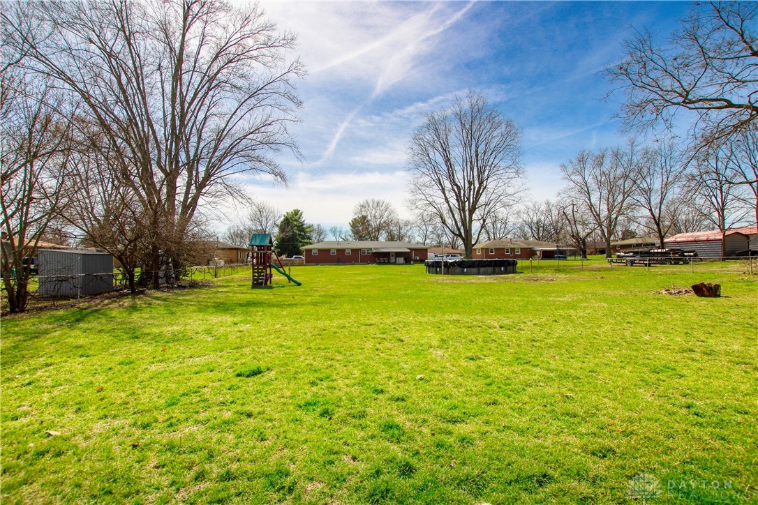 6217 Cedar Lane, Miamisburg, Ohio image 19