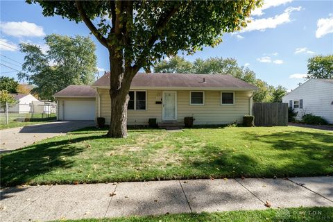 Photo of 1556 Selkirk Road, Dayton, OH 45432 (MLS # 946130)