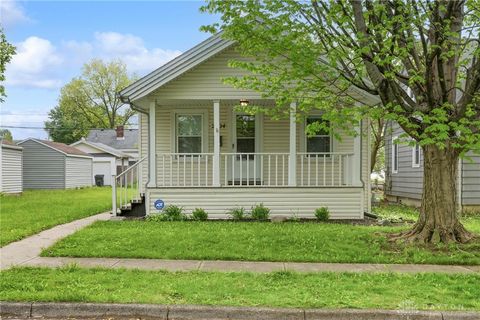 Photo of 2904 Grace Avenue, Dayton, OH 45420 (MLS # 958734)