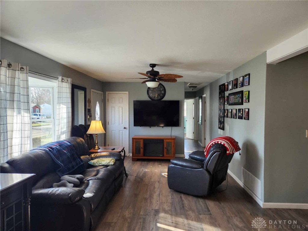 923 Greenheart Drive, New Carlisle, Ohio image 6