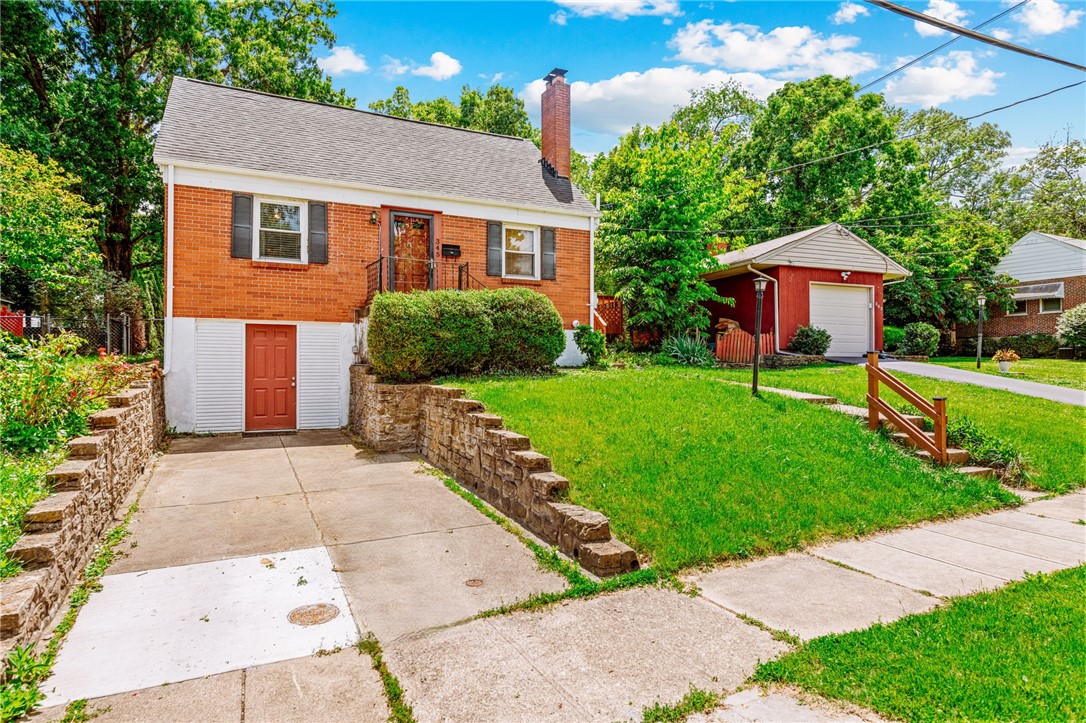 345 Durrell Avenue