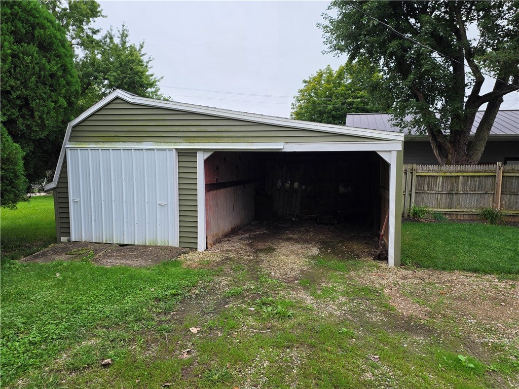 245 Fort Jefferson Avenue