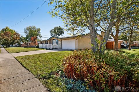 Tiny photo for 803 Albert Street, Englewood, OH 45322 (MLS # 946065)