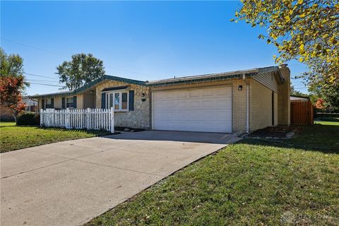 Tiny photo for 803 Albert Street, Englewood, OH 45322 (MLS # 946065)