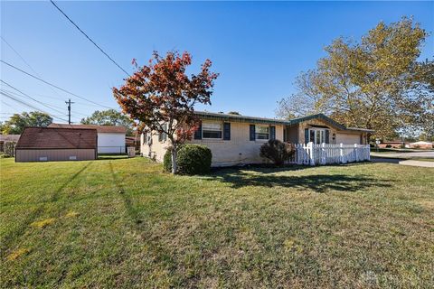 Tiny photo for 803 Albert Street, Englewood, OH 45322 (MLS # 946065)