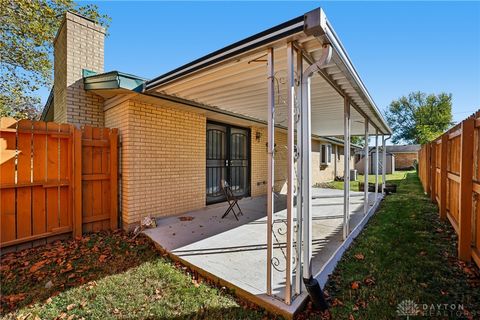 Tiny photo for 803 Albert Street, Englewood, OH 45322 (MLS # 946065)