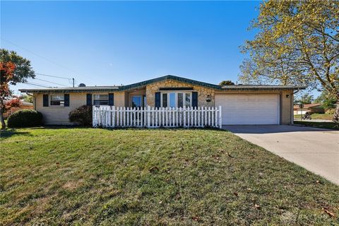 Photo of 803 Albert Street, Englewood, OH 45322 (MLS # 946065)