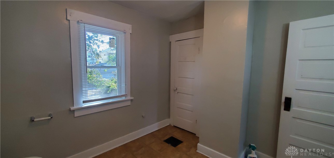 606 Creighton Avenue, Dayton, Ohio image 10