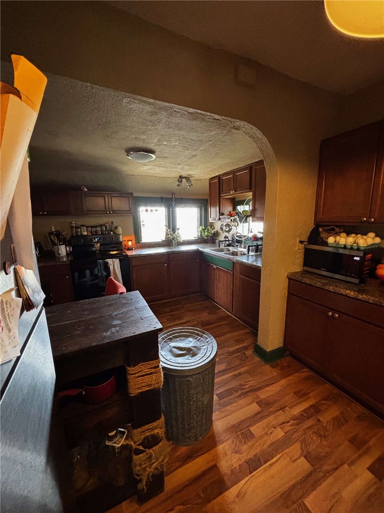 6365 W State Route 41