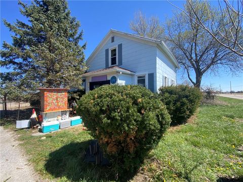 Photo of 6365 W State Route 41, Covington, OH 45318 (MLS # 957518)