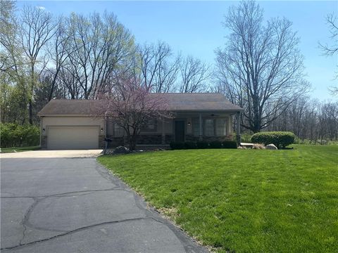 Photo of 1065 Stewart Road, Pleasant Hill, OH 45359 (MLS # 956464)