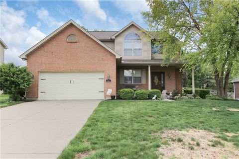 Photo of 725 Sonya Court, Monroe, OH 45050 (MLS # 958117)