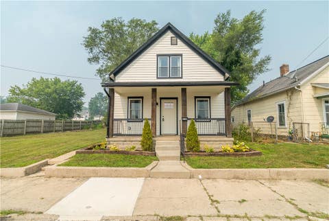 Homes For Sale - 530 Kitt Street<br/> Miami County, Piqua, OH 45356