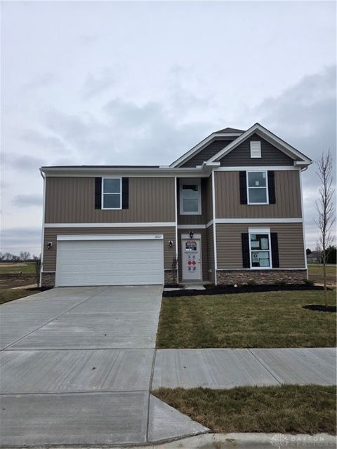 Photo of 2927 Huntington Drive, Troy, OH 45373 (MLS # 948337)