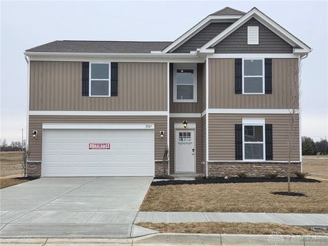 Photo of 2927 Huntington Drive, Troy, OH 45373 (MLS # 948337)